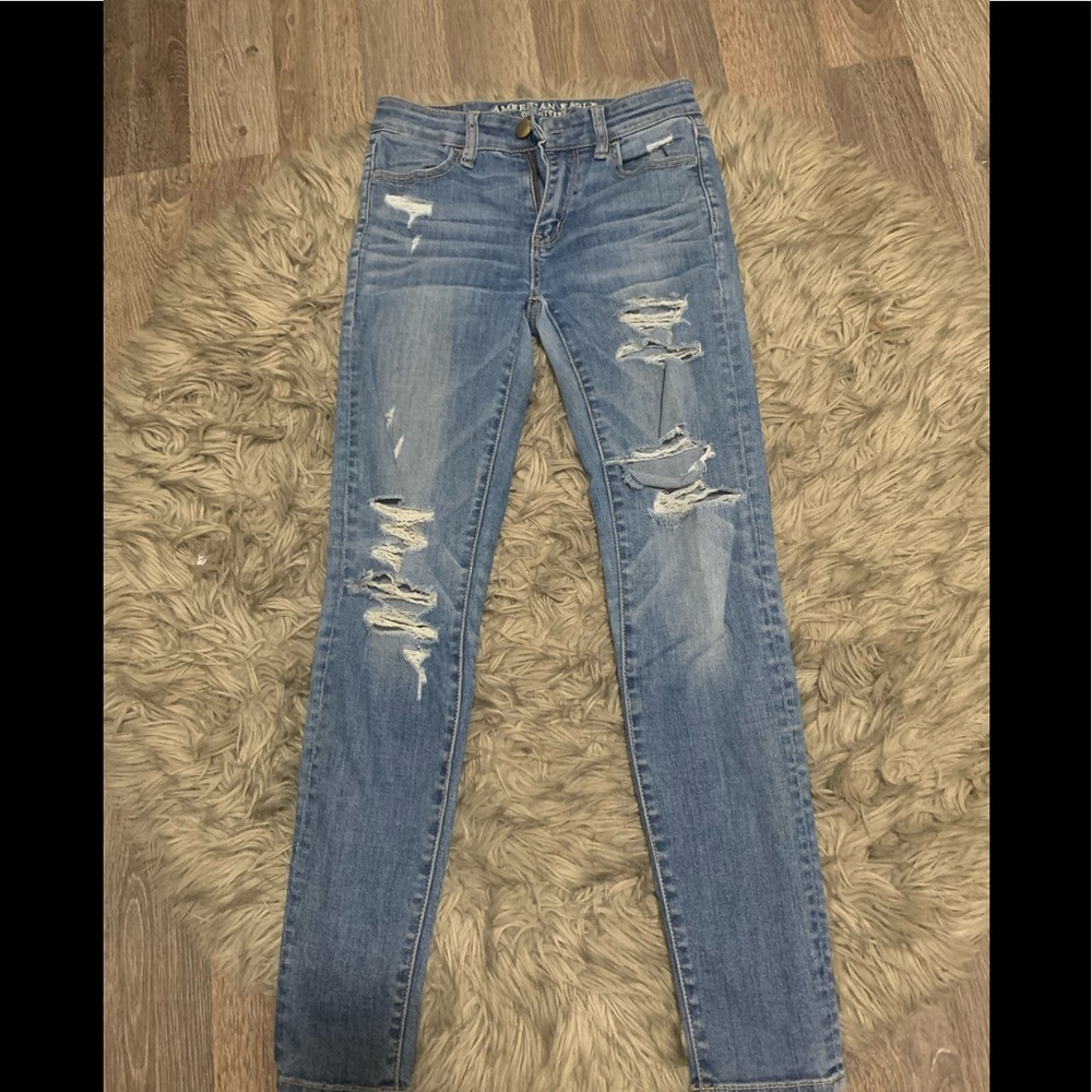 American eagle ripped jeans